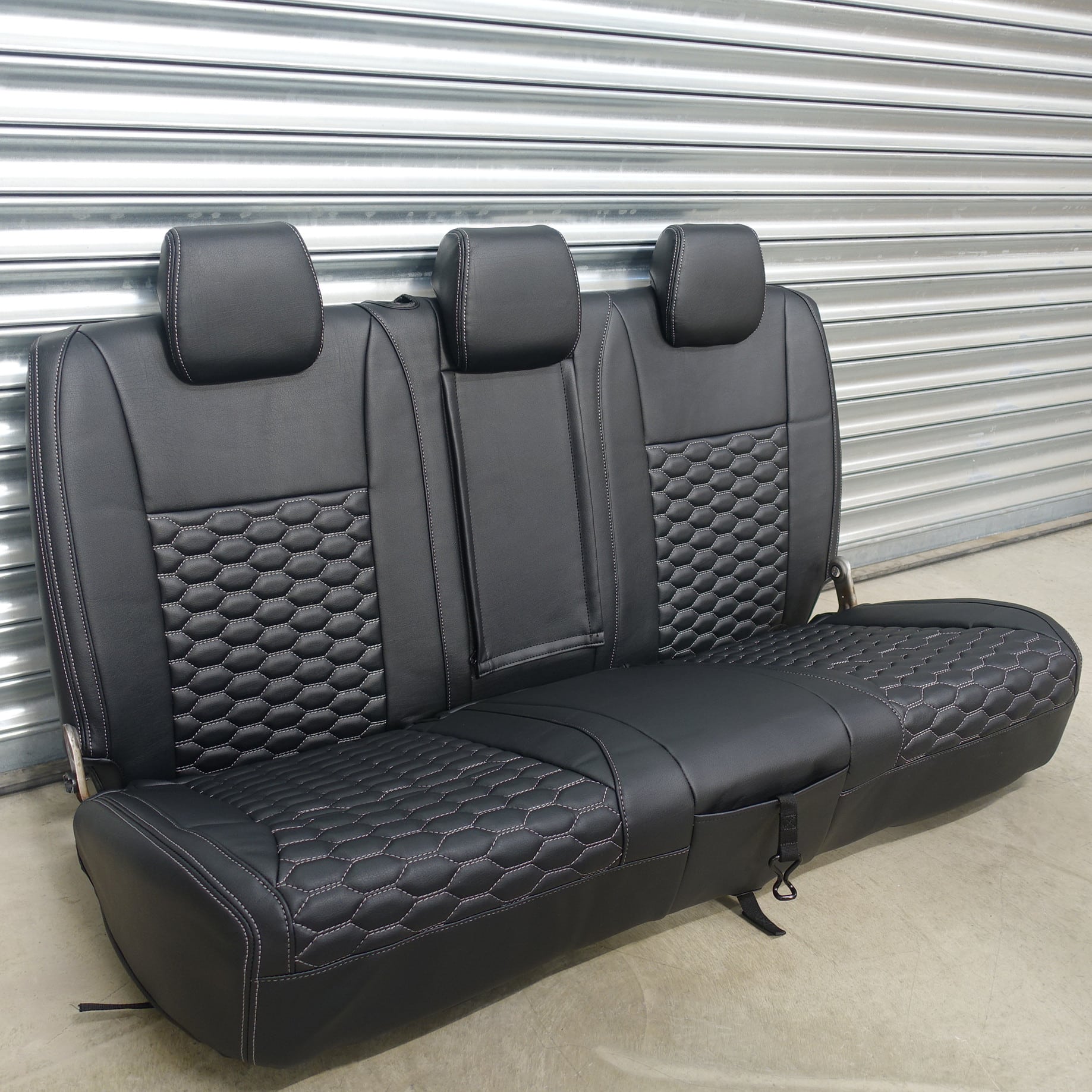 4._black_and_silver_ford_ranger_ezee_cover_back_row.jpg